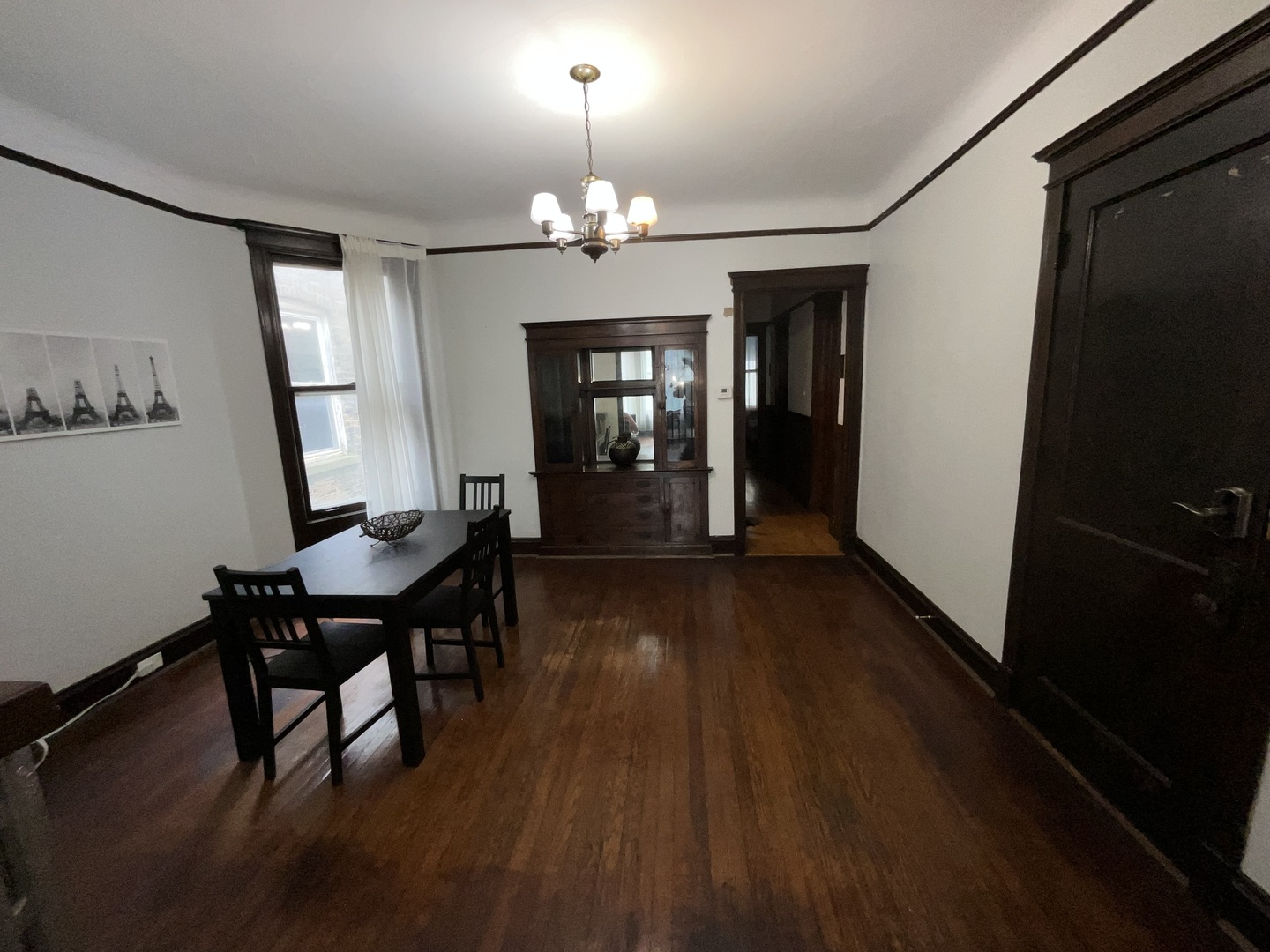 1223 W Gunnison Street Property Photo 6