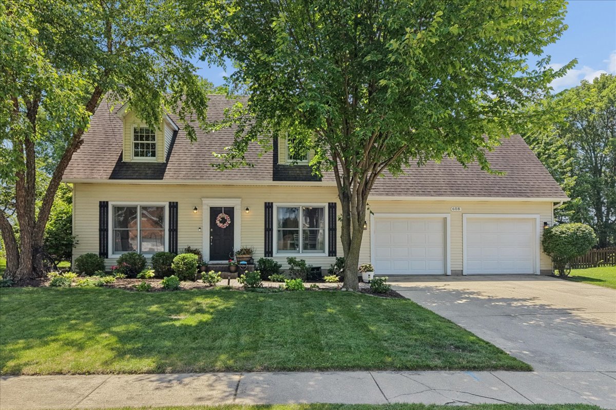 608 Fox Hollow