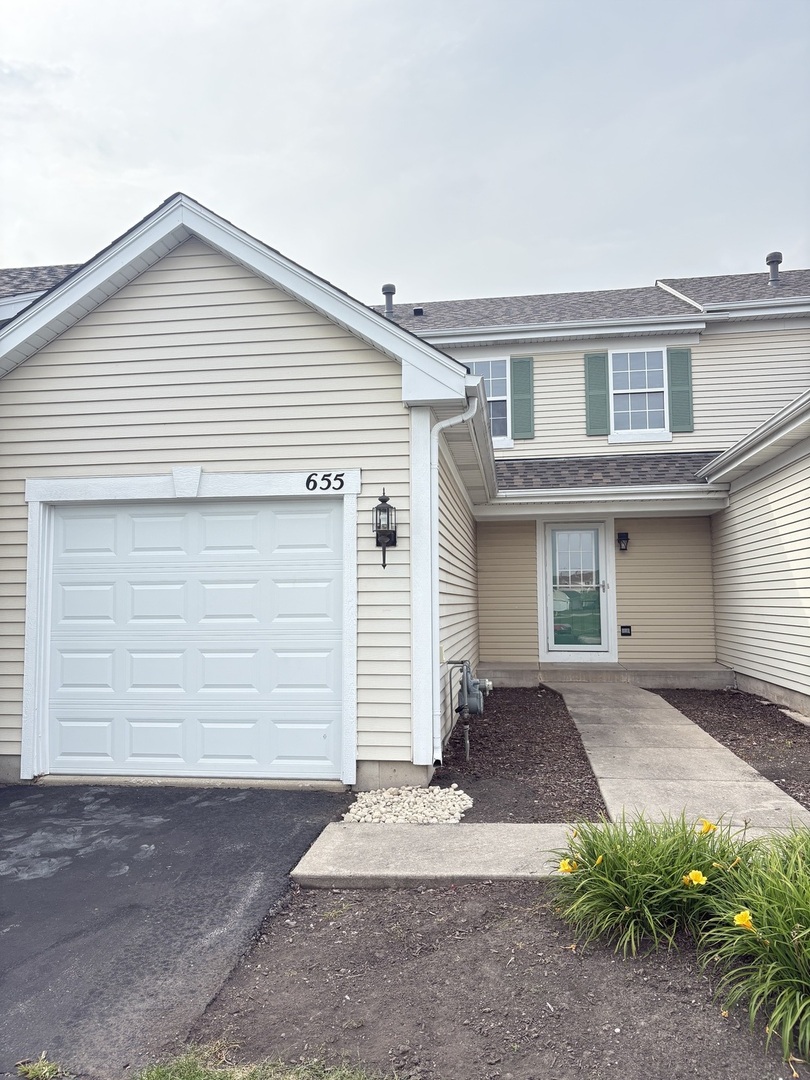 655 Chestnut Ridge Property Photo 1