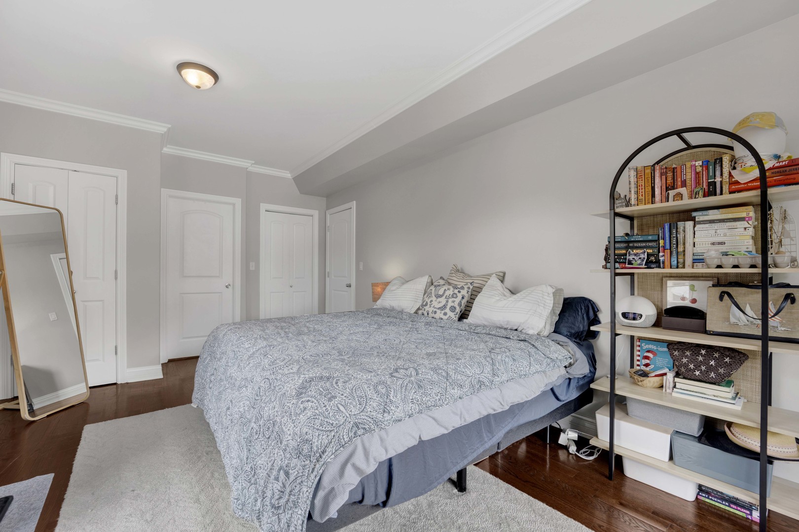 5006 N Western Avenue 2 Property Photo 24