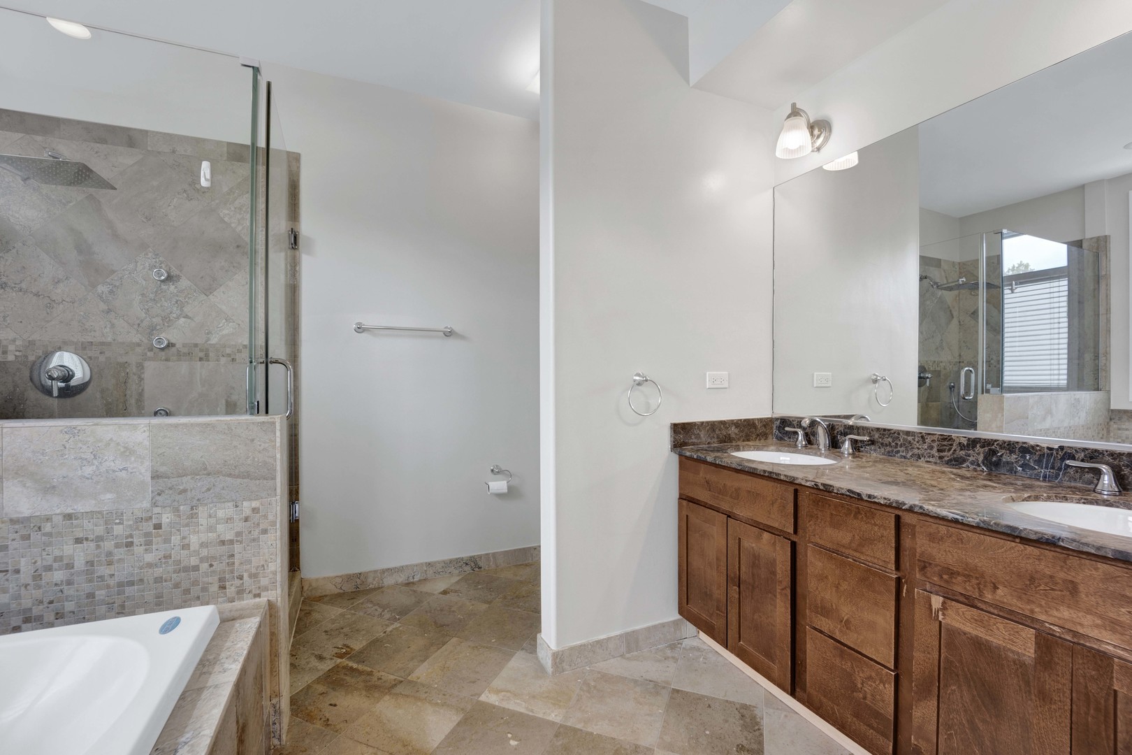 5006 N Western Avenue 2 Property Photo 27