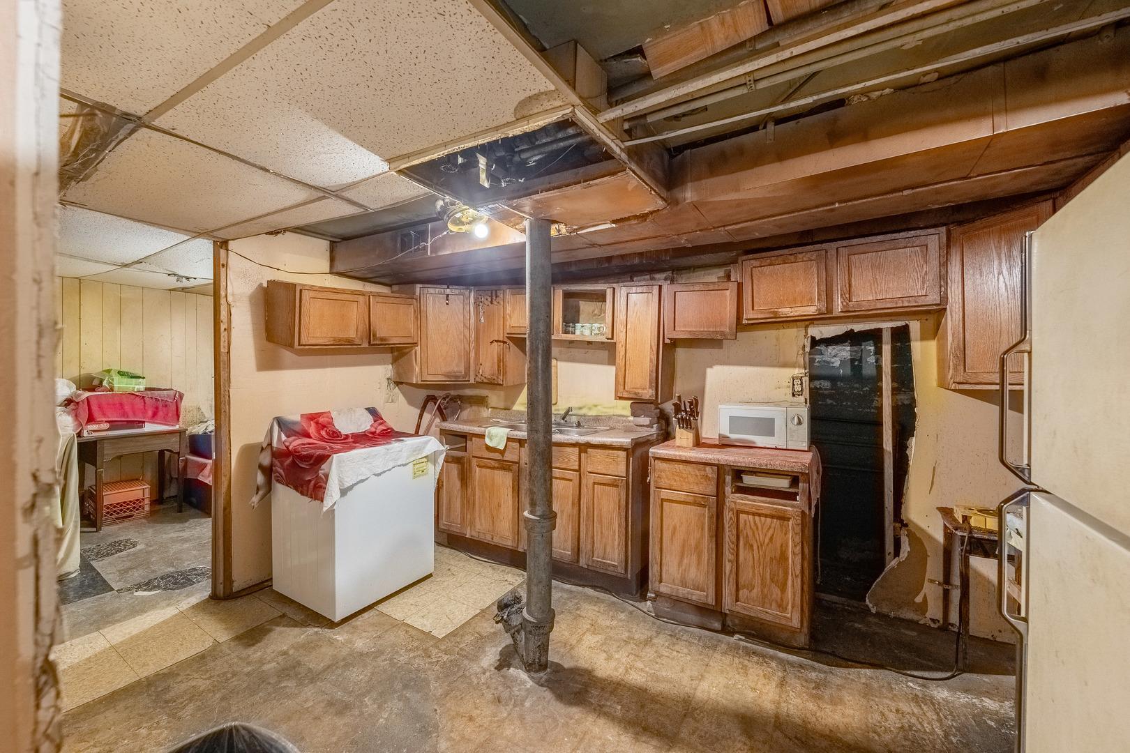 11849 S Wentworth Avenue Property Photo 32