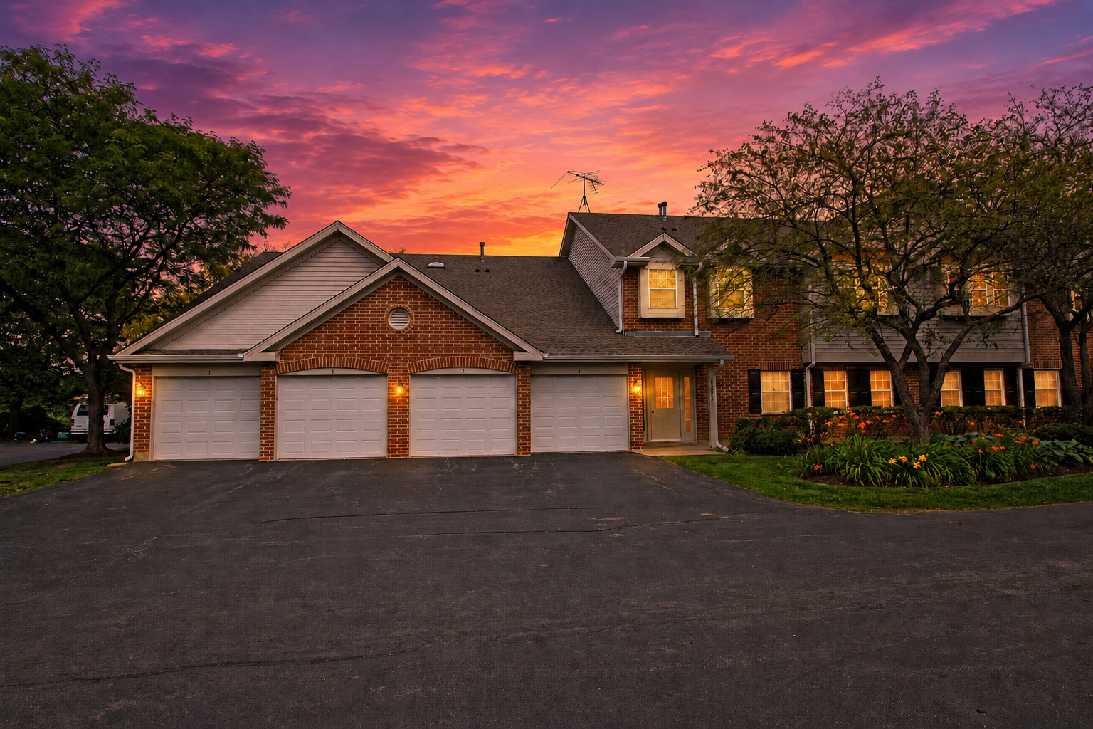 1377 E Evergreen Drive 2