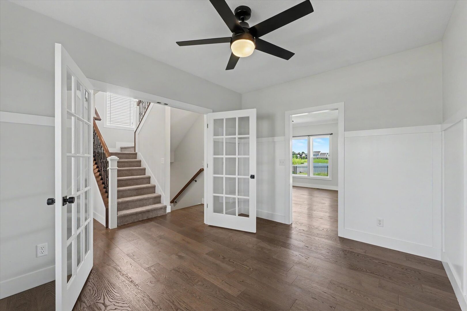 412 Sutton Street Property Photo 7