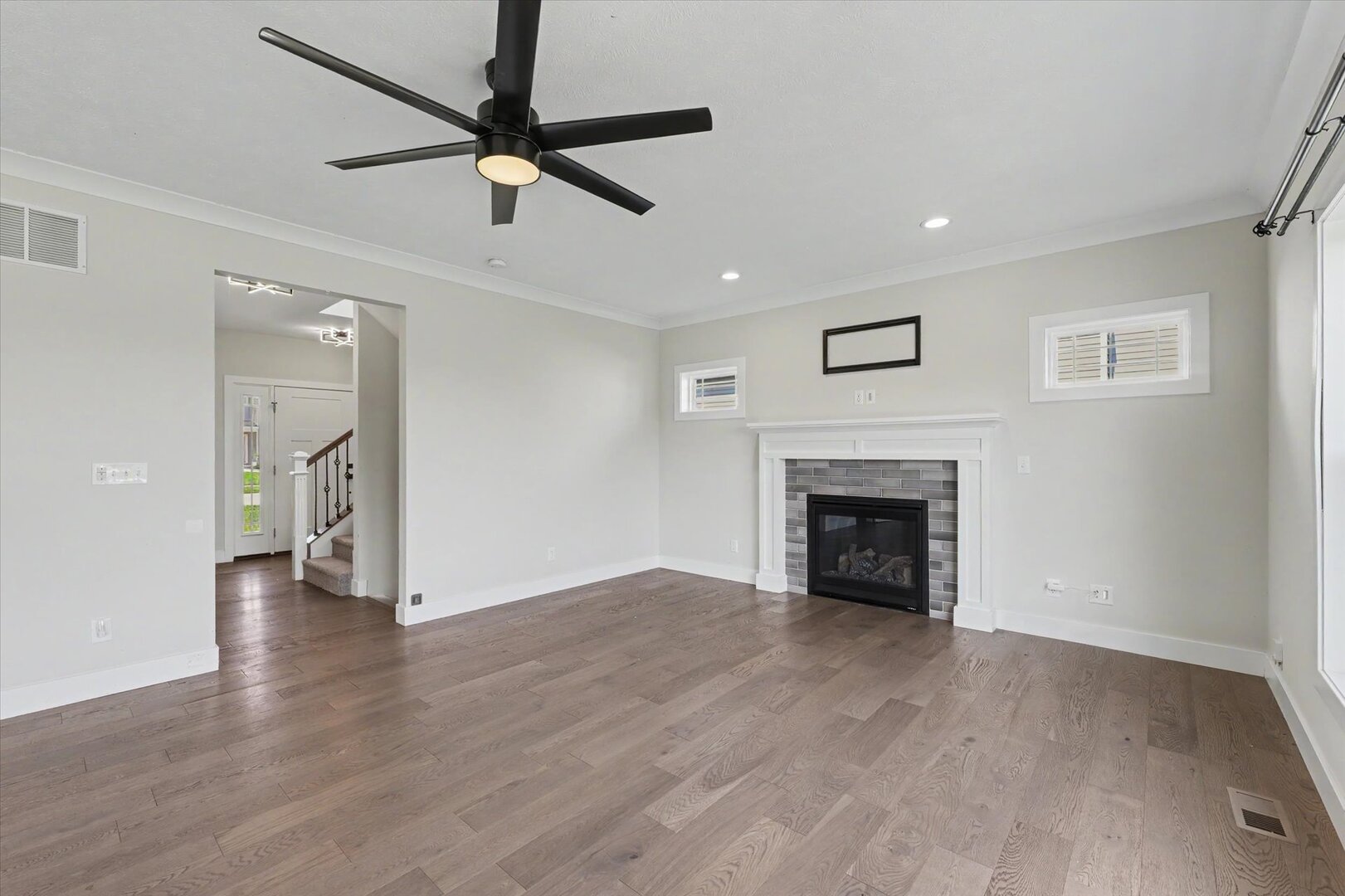 412 Sutton Street Property Photo 9