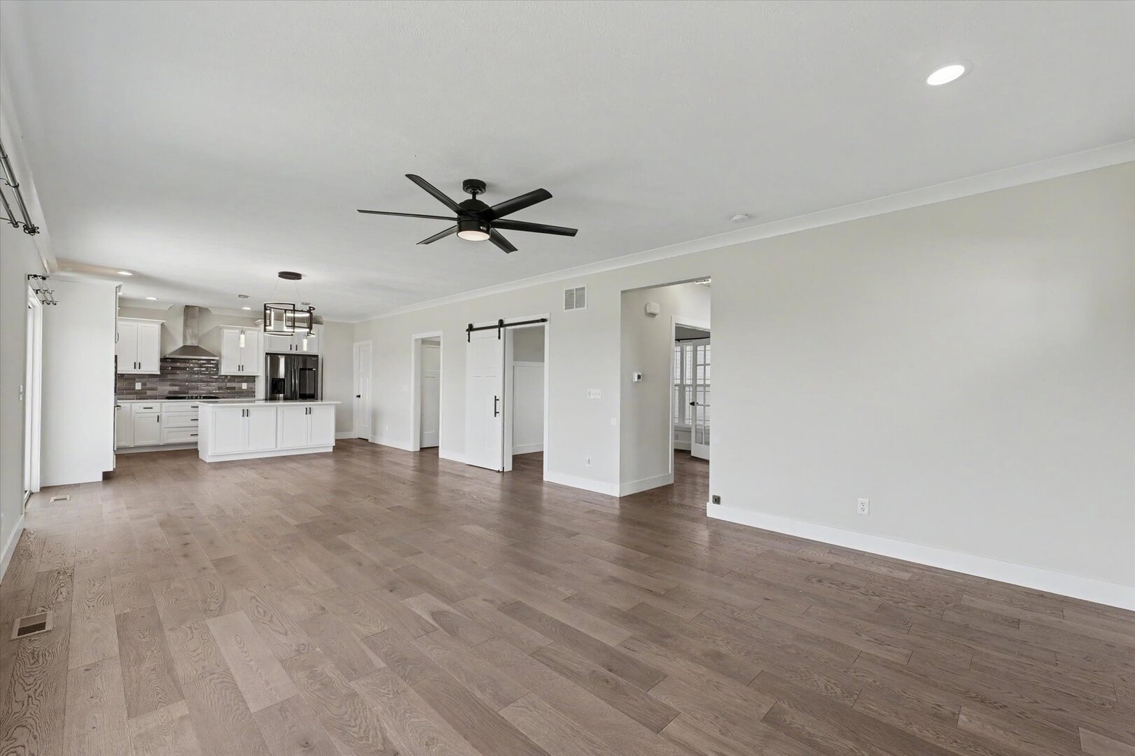 412 Sutton Street Property Photo 10