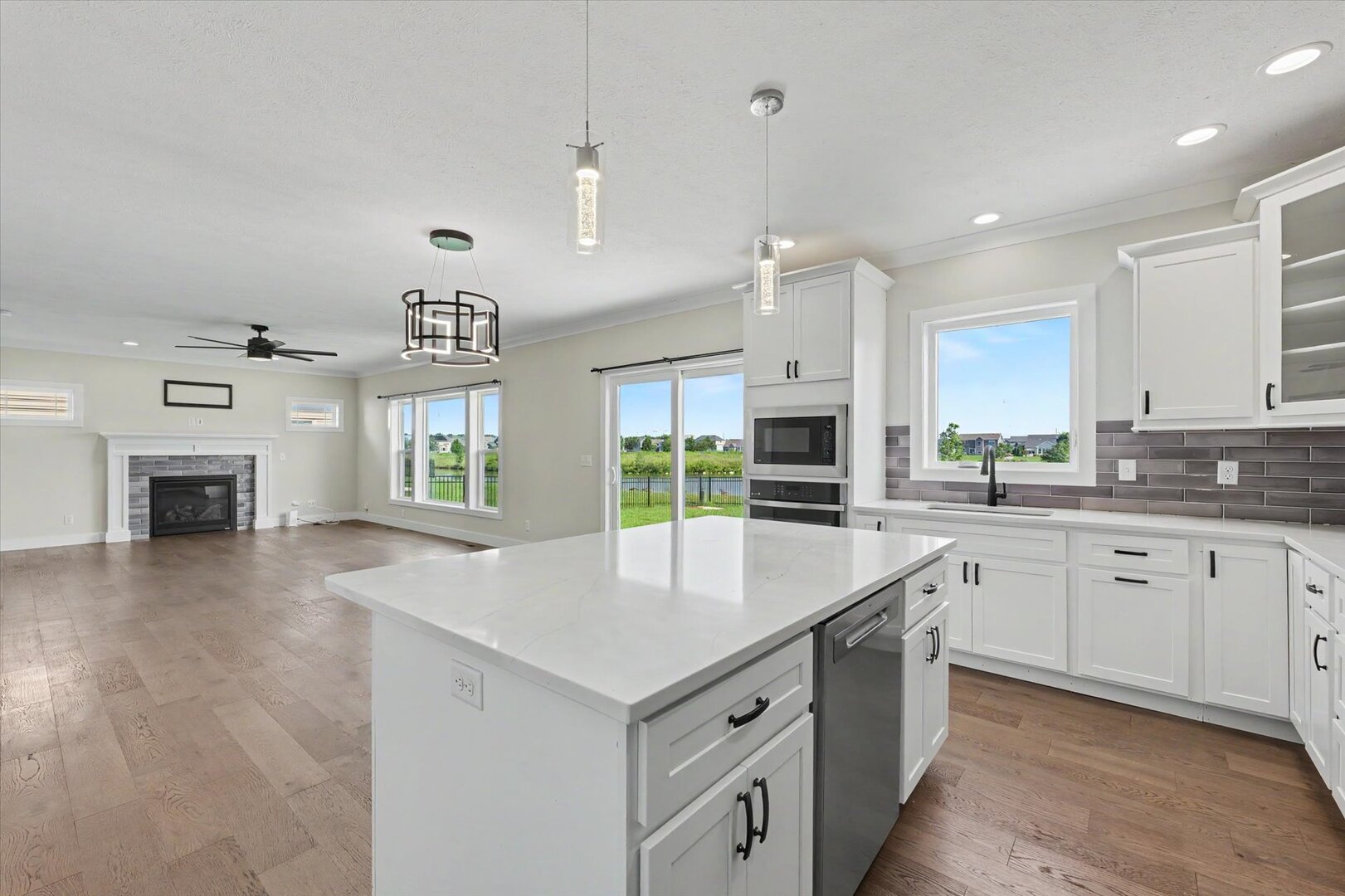 412 Sutton Street Property Photo 17
