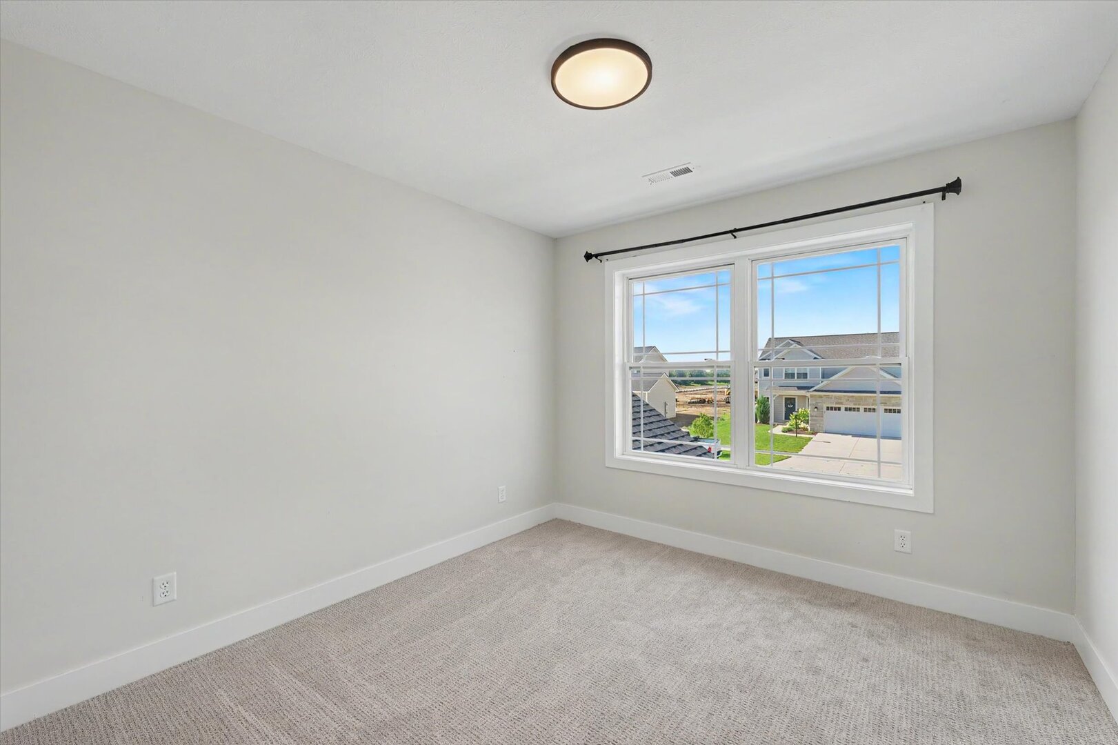 412 Sutton Street Property Photo 25