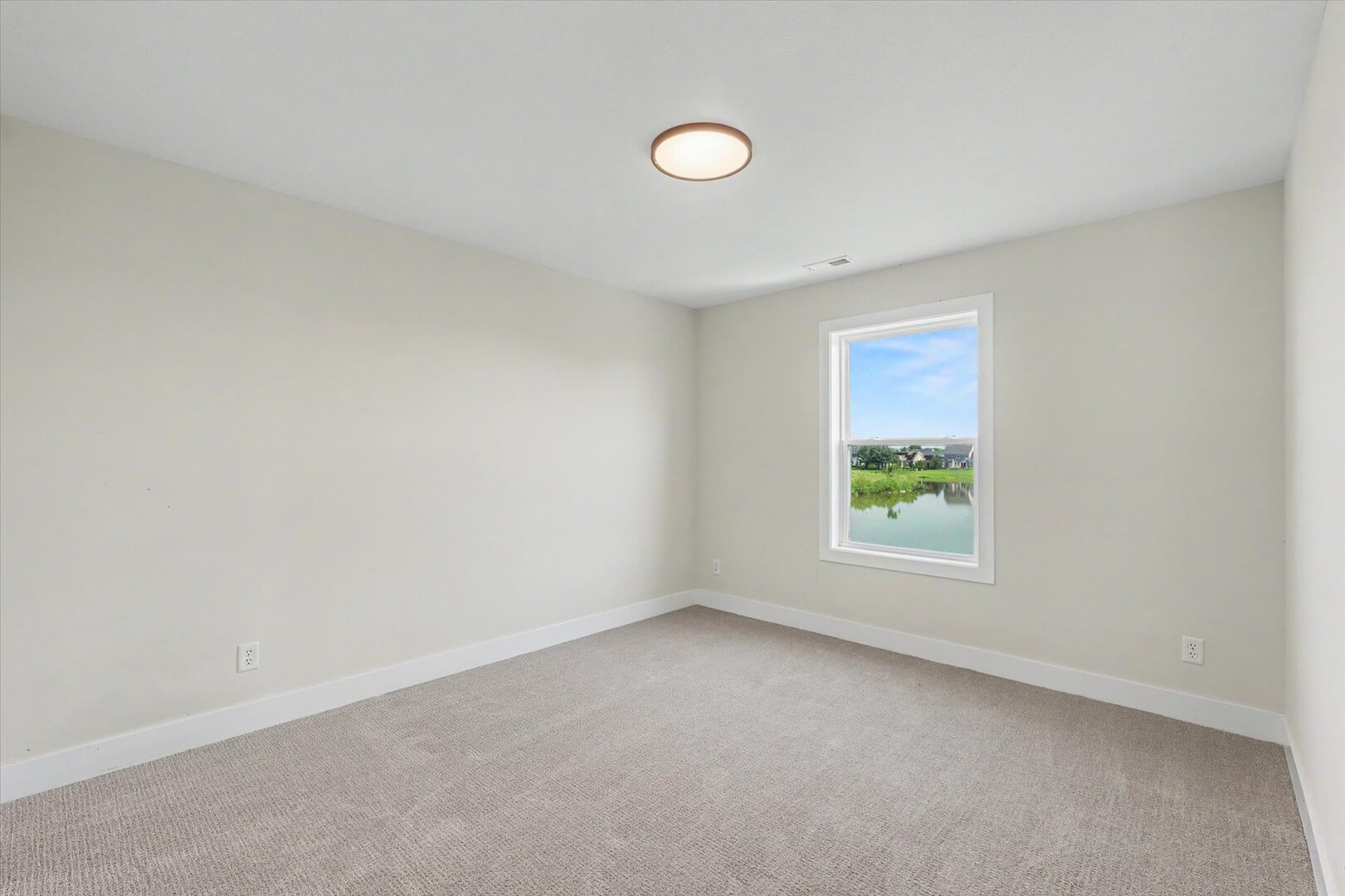 412 Sutton Street Property Photo 27