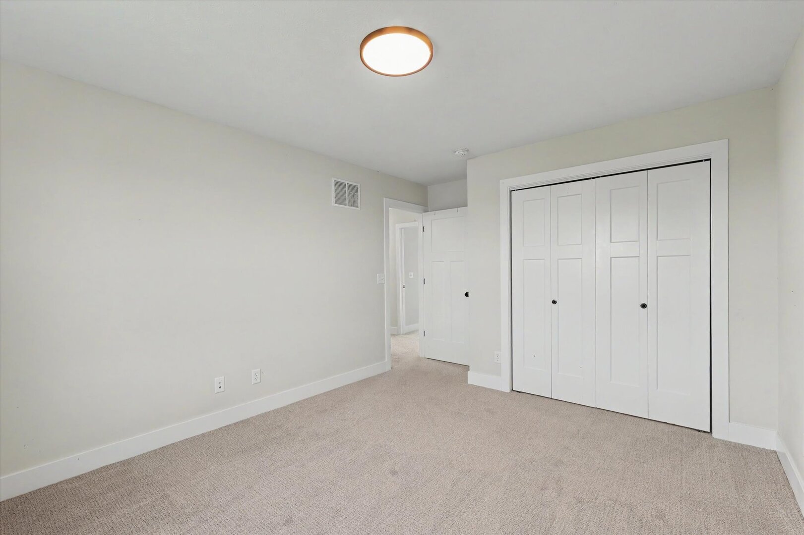 412 Sutton Street Property Photo 28