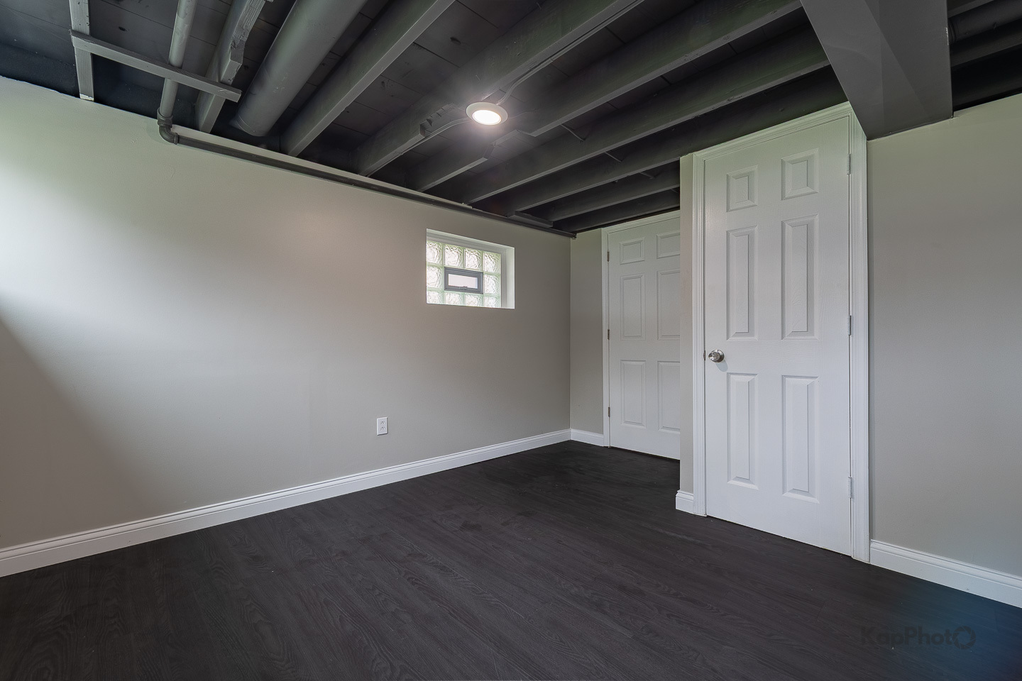 11955 S Prairie Avenue Property Photo 25