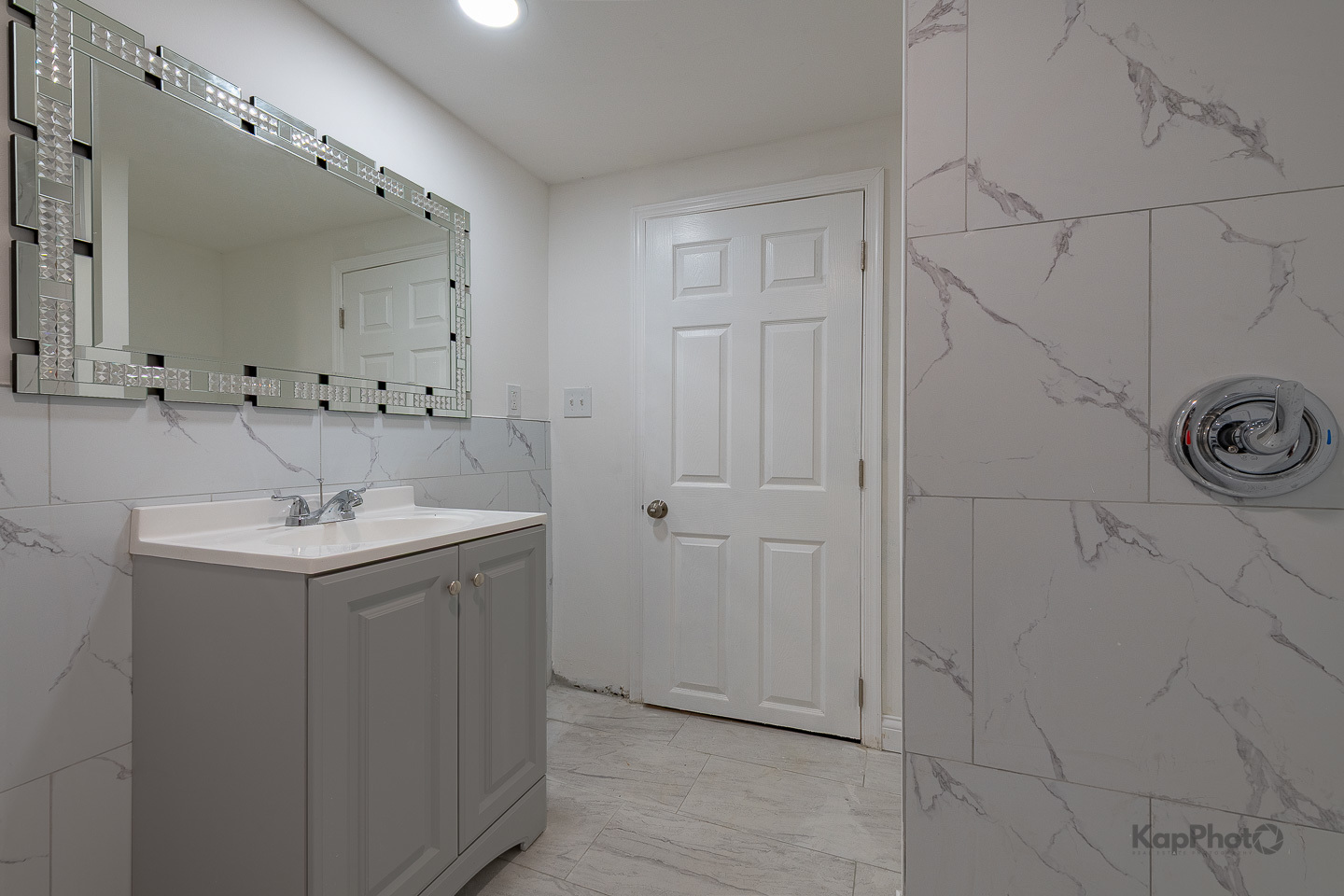 11955 S Prairie Avenue Property Photo 29
