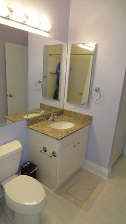 33 W Ontario Street 54c Property Photo 10