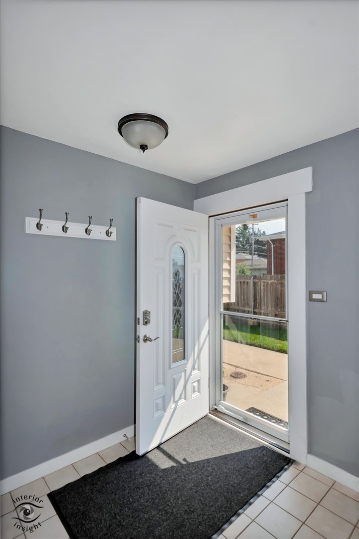 7518 173rd Place Property Photo 3