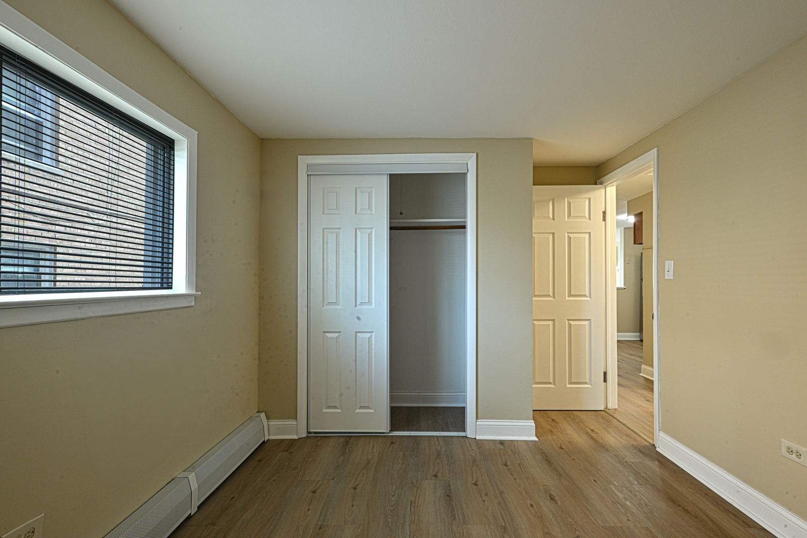 1018 S 11th Avenue G Property Photo 9