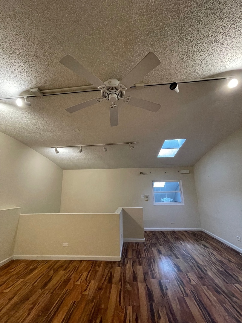 806 W Armitage Avenue Property Photo 4