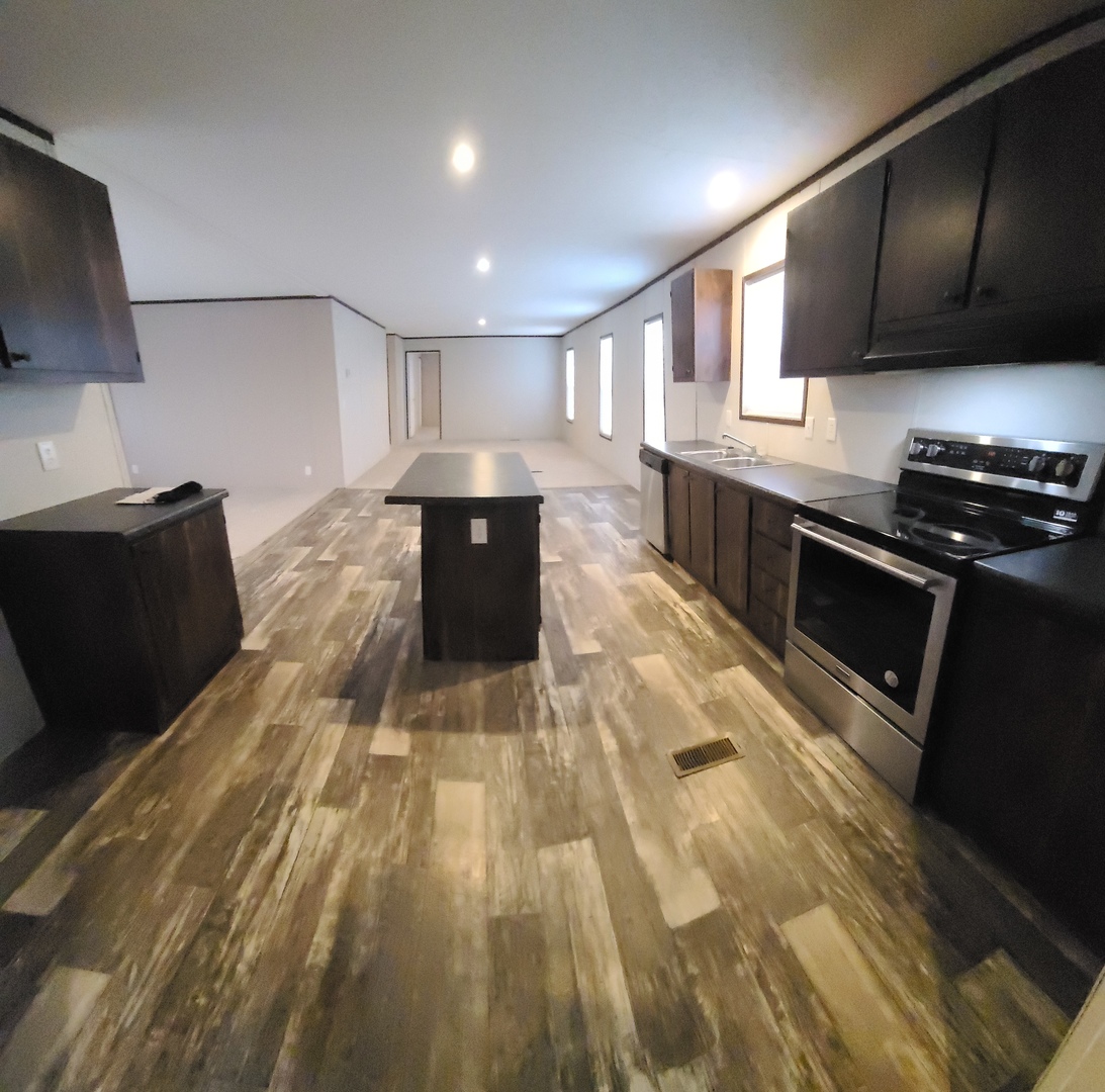 12701688 Property Photo 3