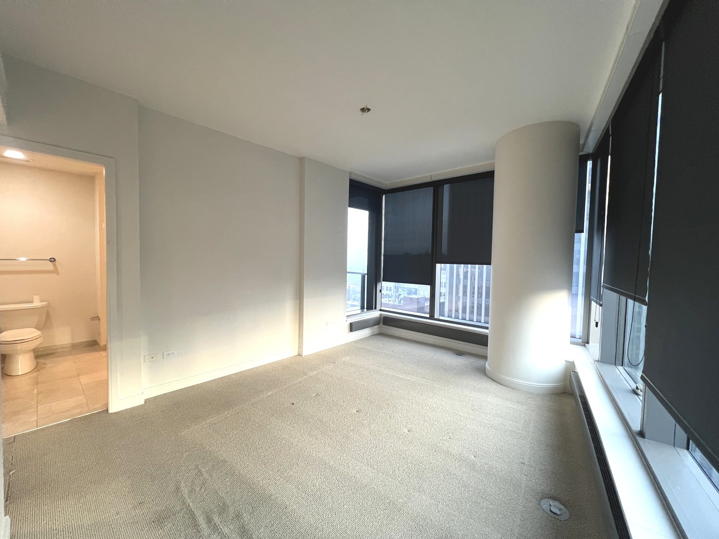60 E Monroe Street 2604 Property Photo 10