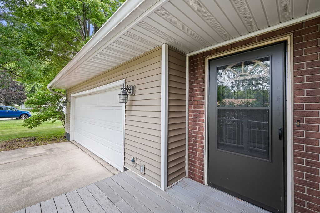14 Pleasant View Drive Property Photo 4
