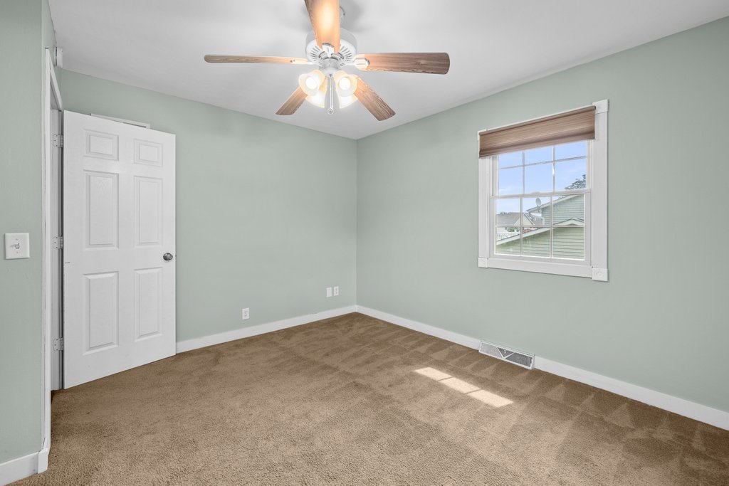 14 Pleasant View Drive Property Photo 20