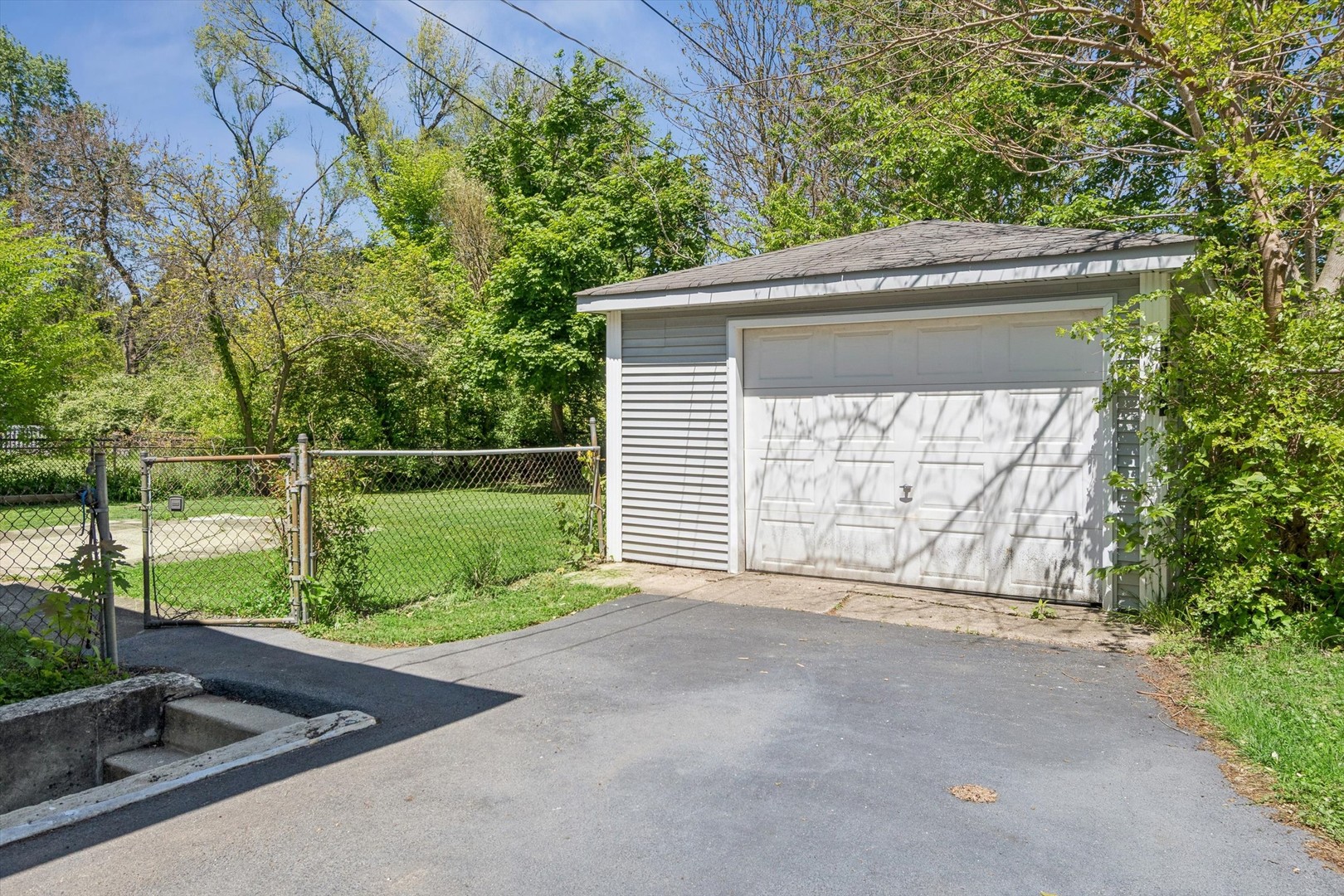 916 Lacey Avenue Property Photo 19