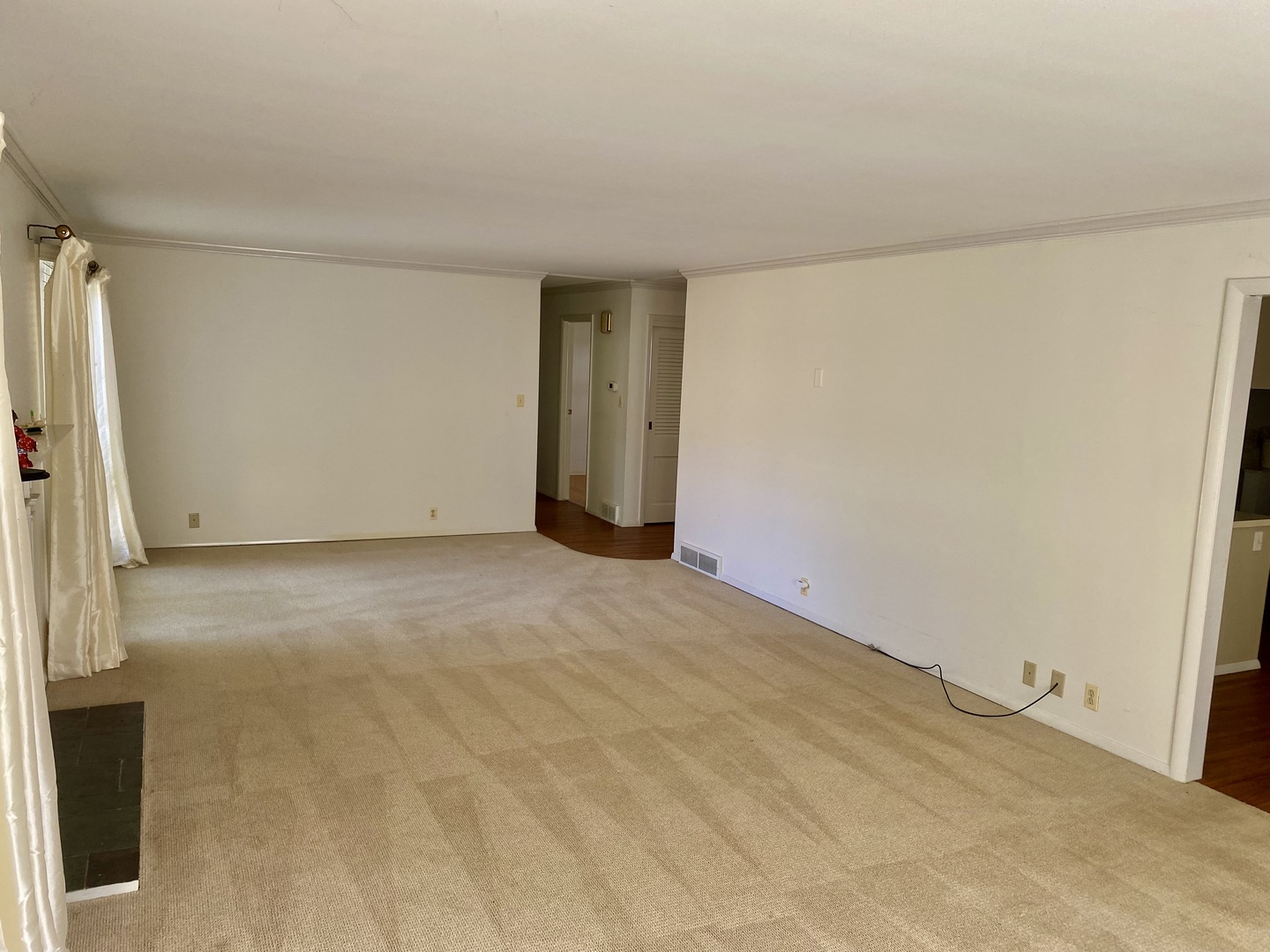 1105 Tilton Park Drive Property Photo 4