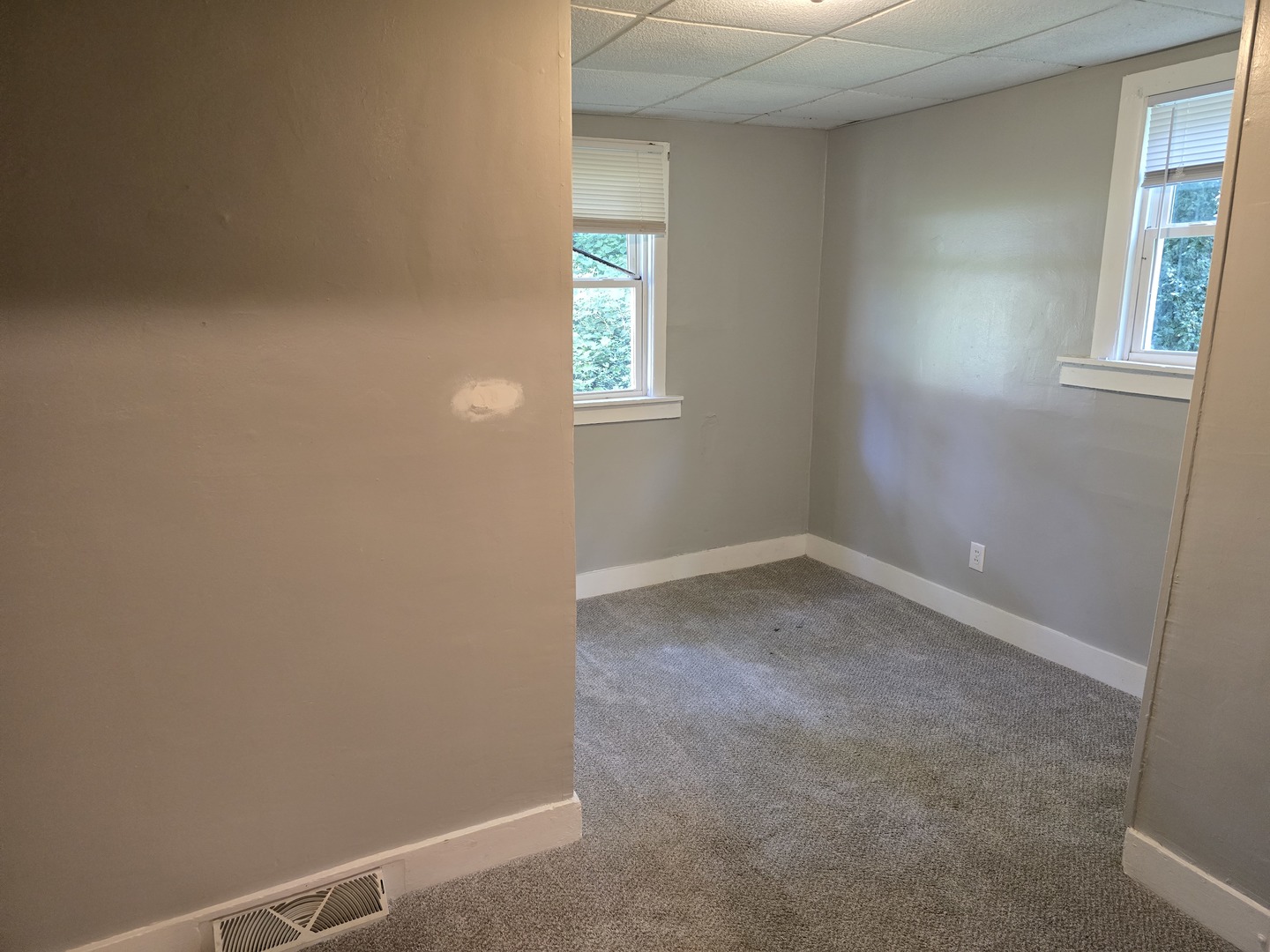 1011 N Ripley Street Property Photo 3