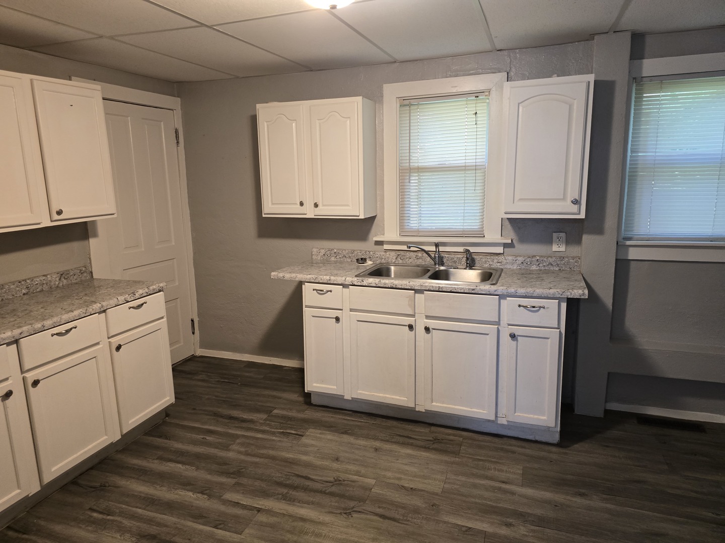 1011 N Ripley Street Property Photo 5