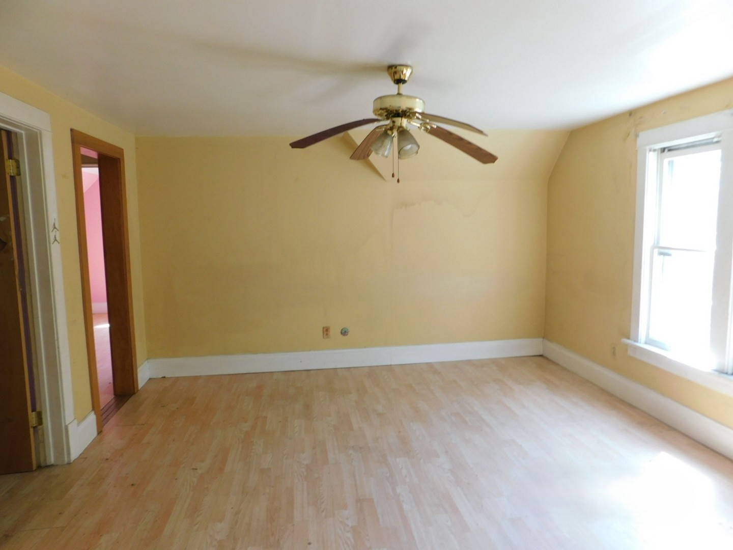15276 State Street Property Photo 17