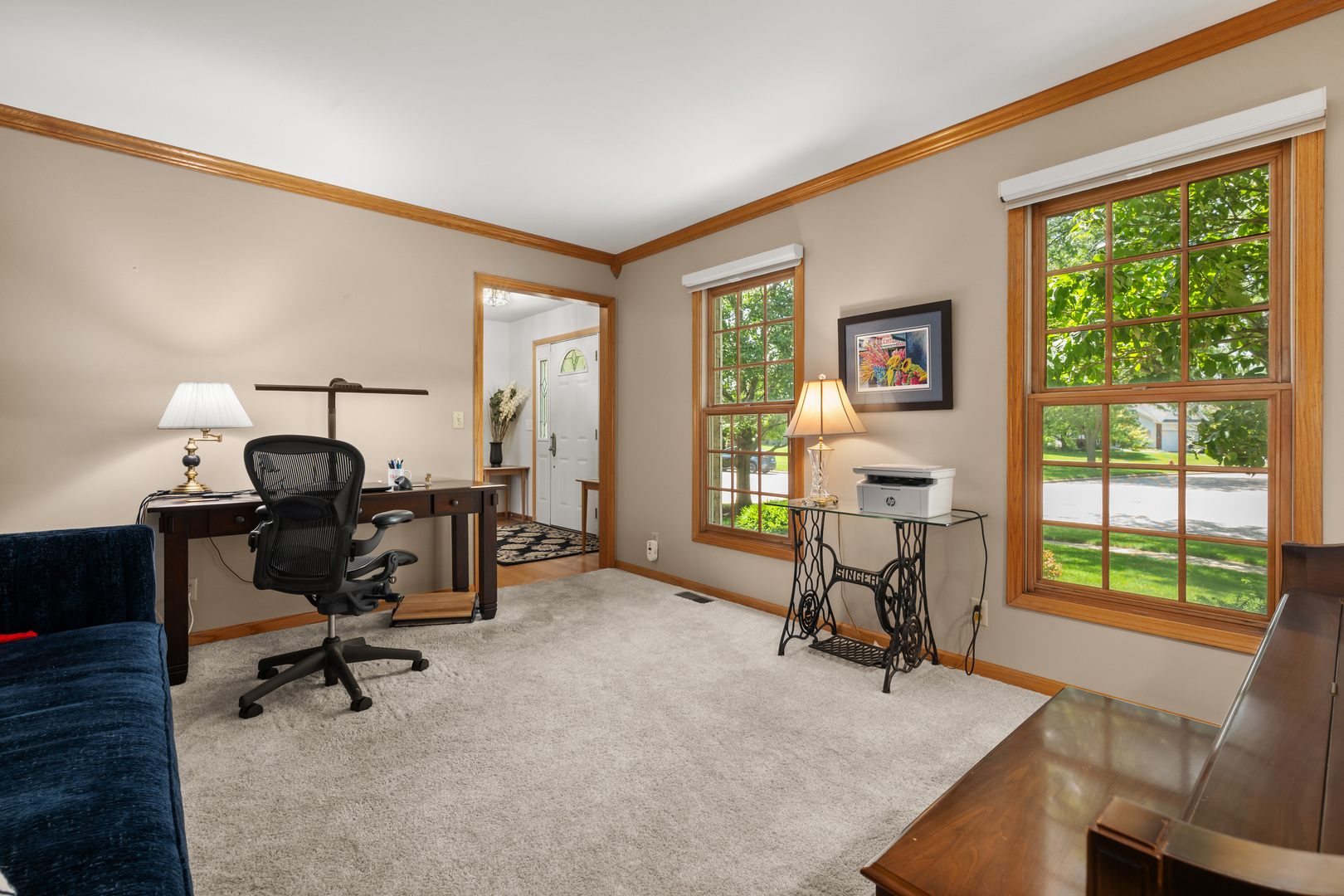1239 Yorkshire Drive Property Photo 8