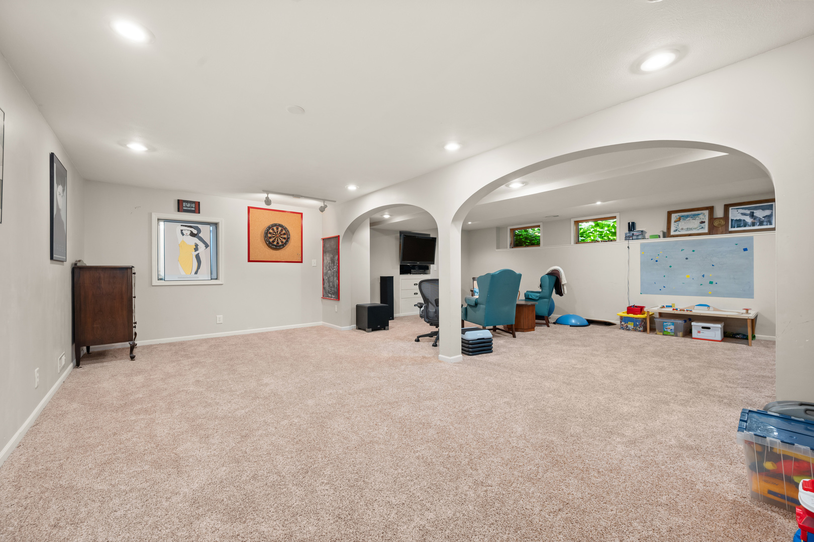 1239 Yorkshire Drive Property Photo 30