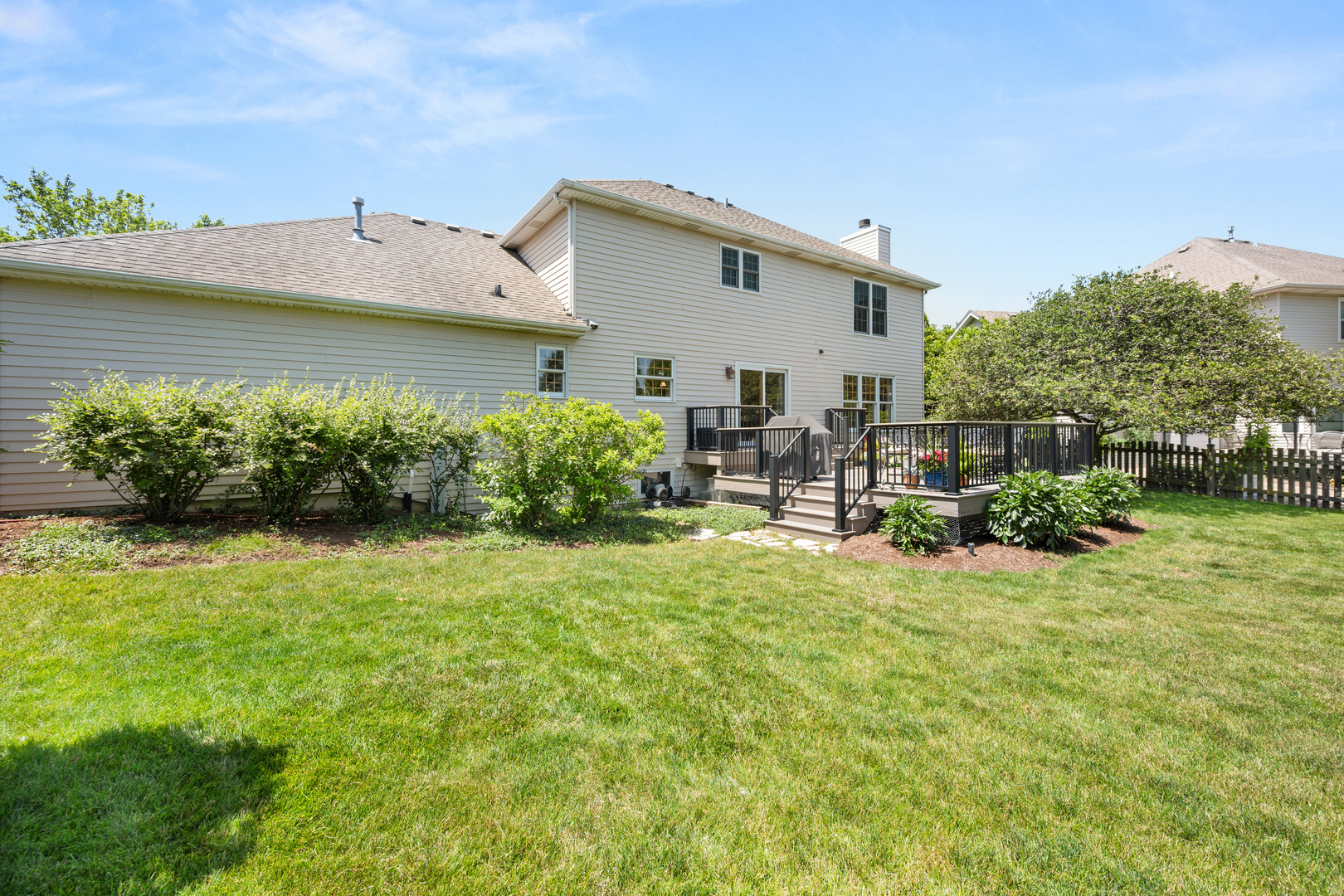 1239 Yorkshire Drive Property Photo 37
