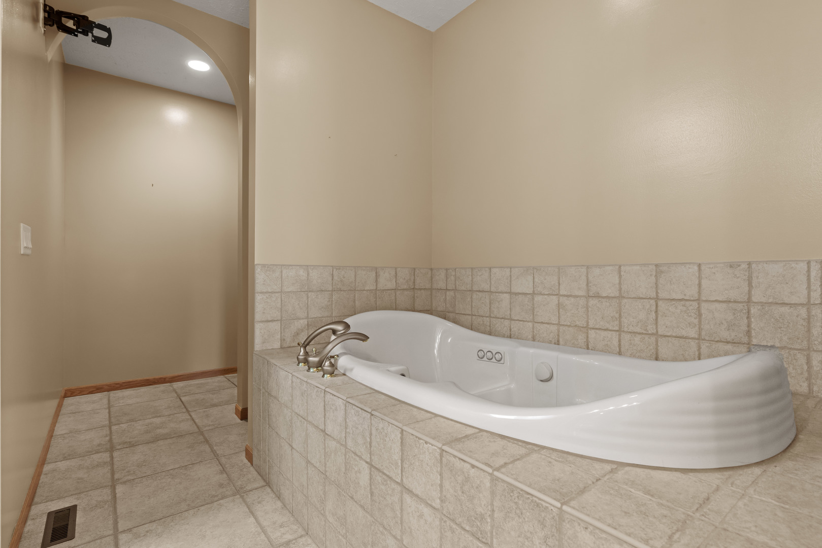 1440 Brady Lane Property Photo 17