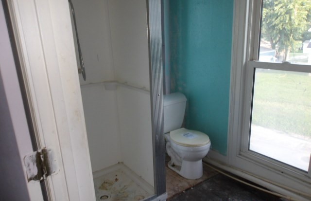 800 E 3rd Street Property Photo 8