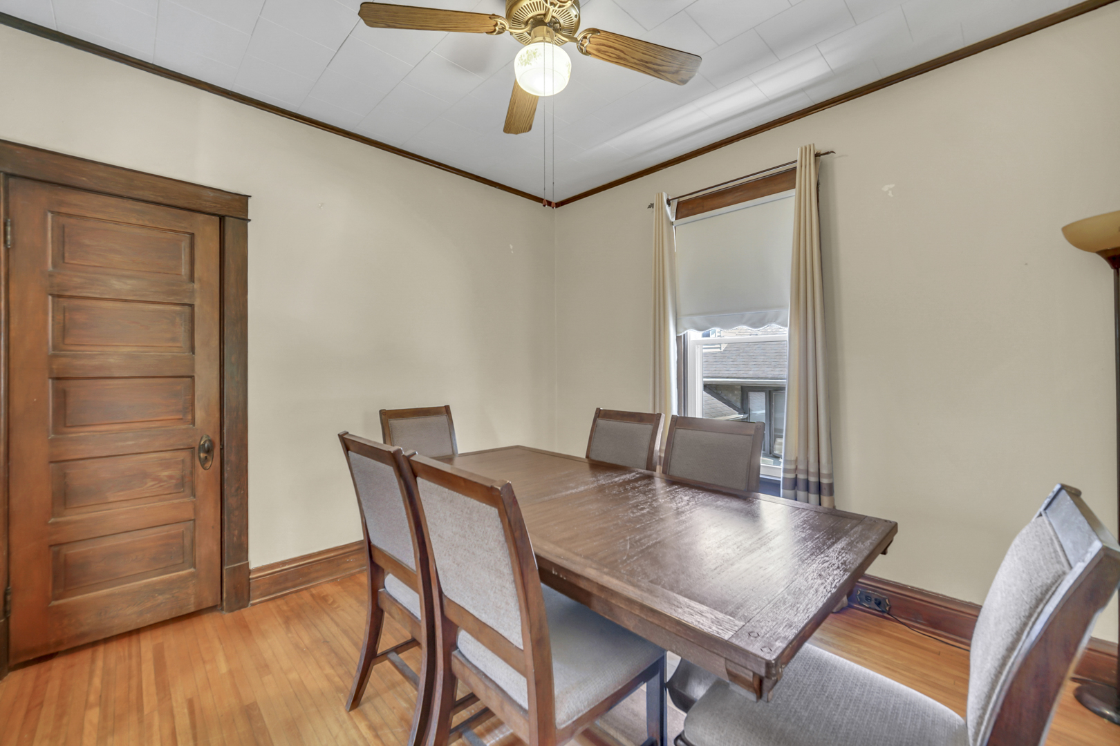 1337 Campbell Avenue Property Photo 13