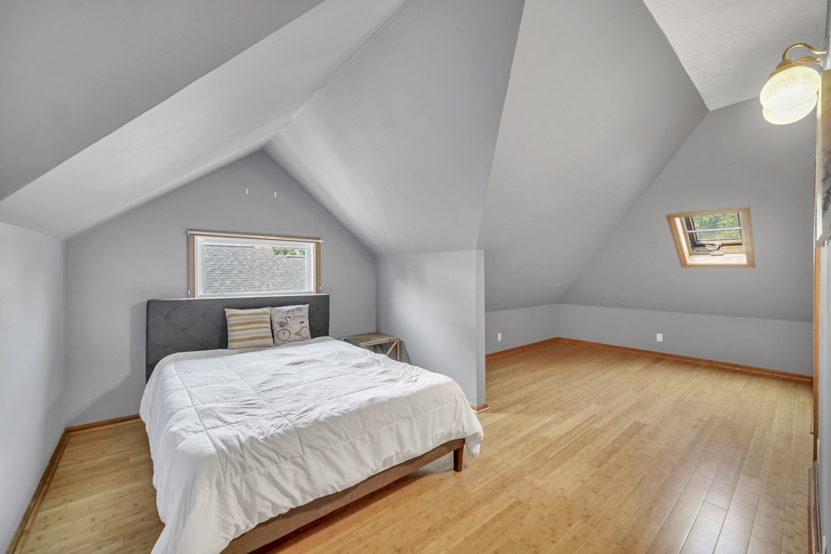 1337 Campbell Avenue Property Photo 17