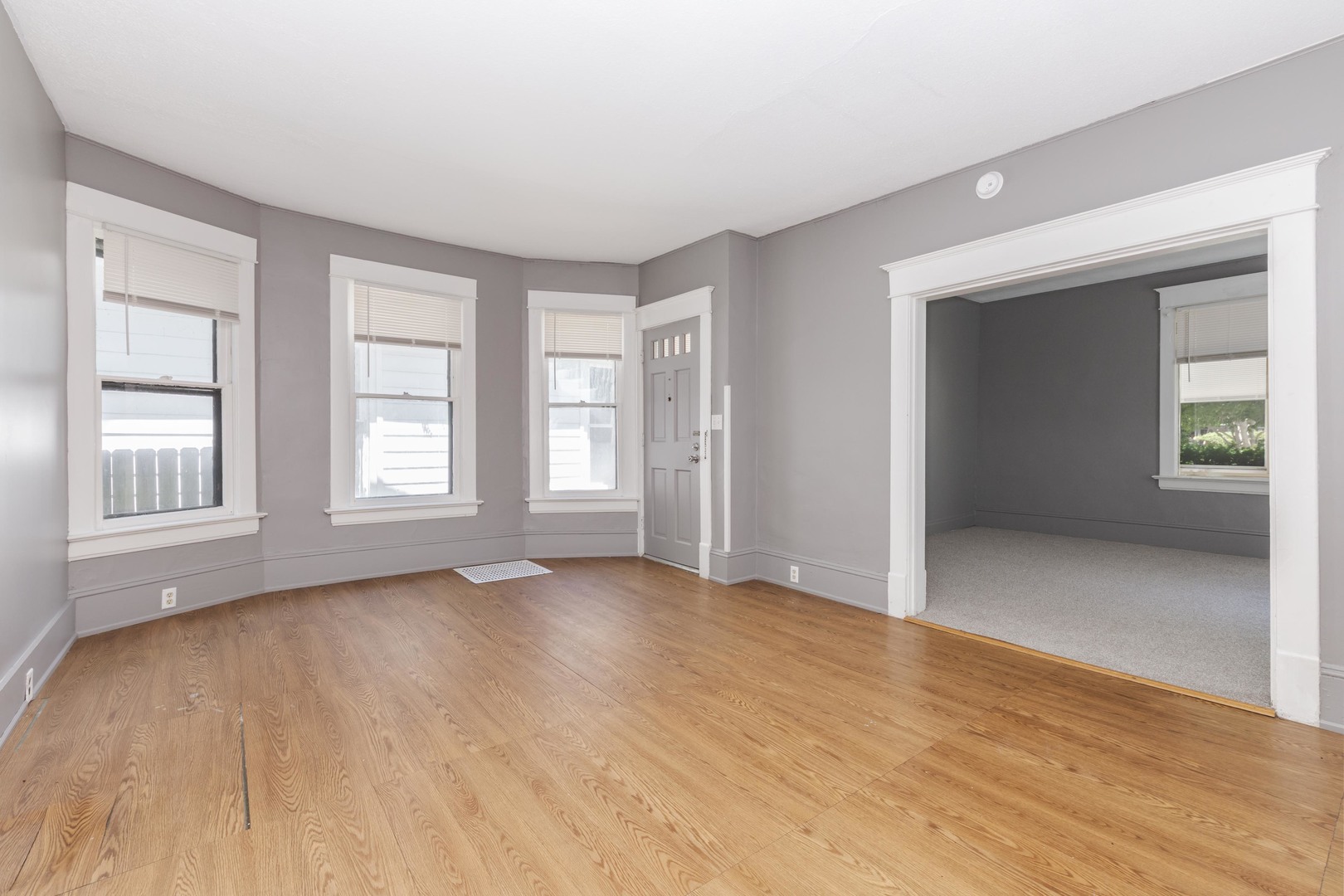918 N Oak Street Property Photo 6