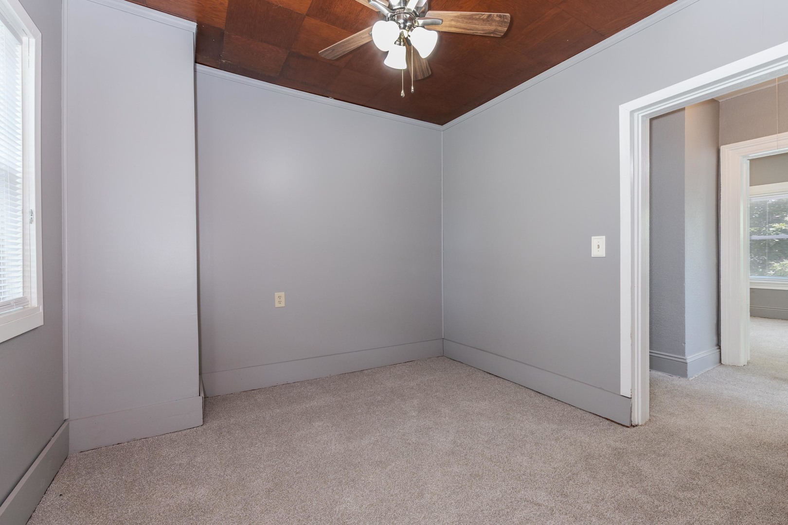 918 N Oak Street Property Photo 15