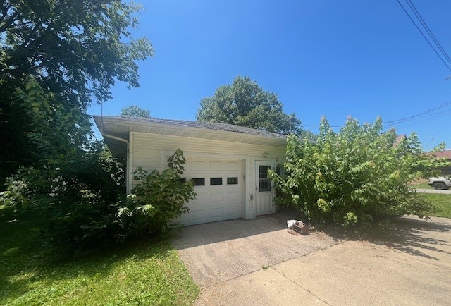 515 E Washington Street Property Photo 18
