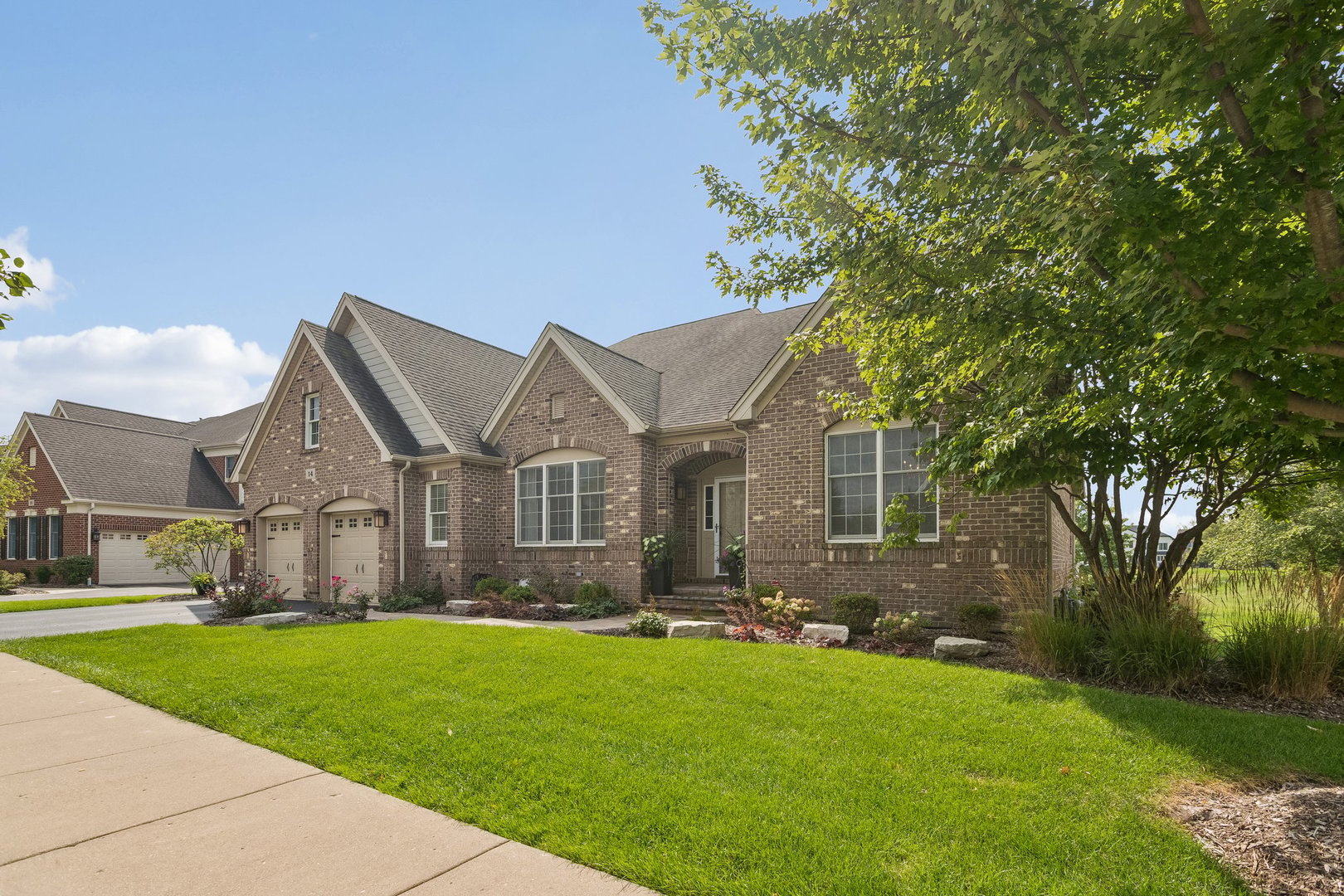 14 Championship Parkway Property Photo 5