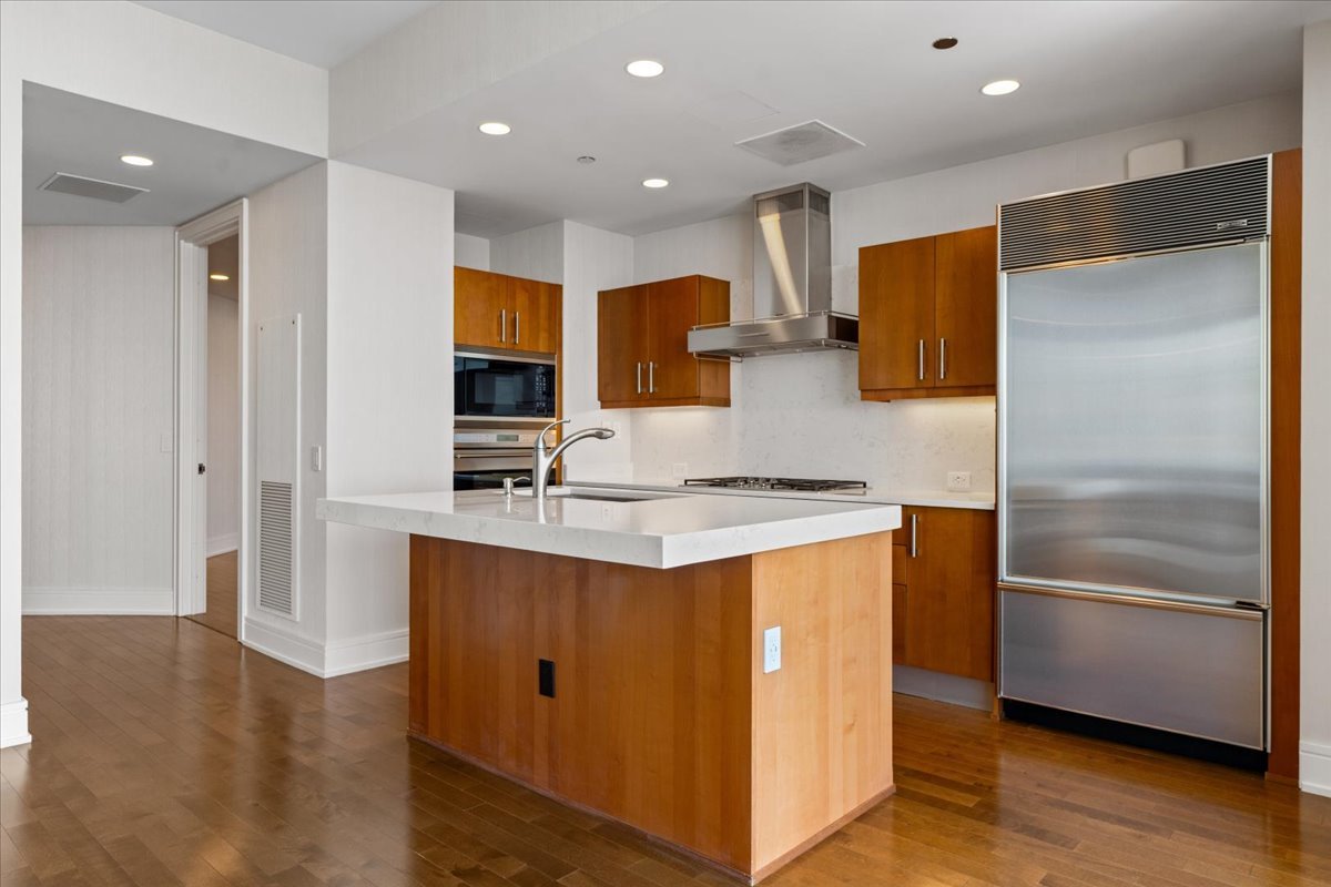 401 N Wabash Avenue 73g Property Photo 12