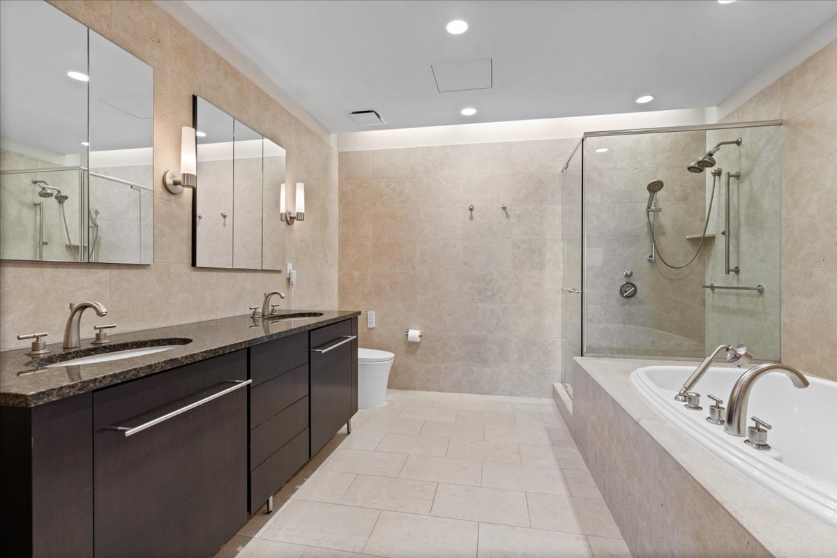 401 N Wabash Avenue 73g Property Photo 19