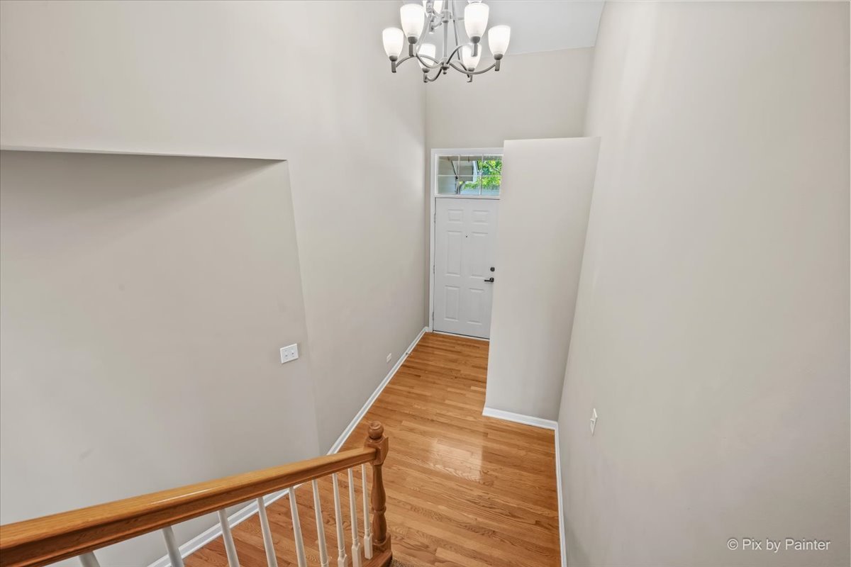 1058 E Danbury Drive Property Photo 5