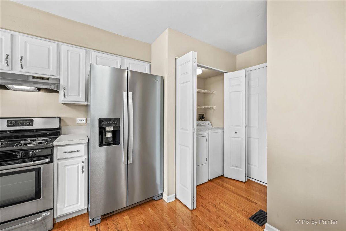 1058 E Danbury Drive Property Photo 16