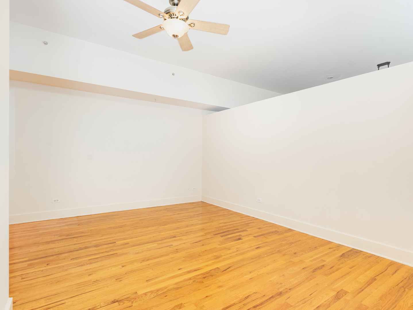 165 N Canal Street 809 Property Photo 7