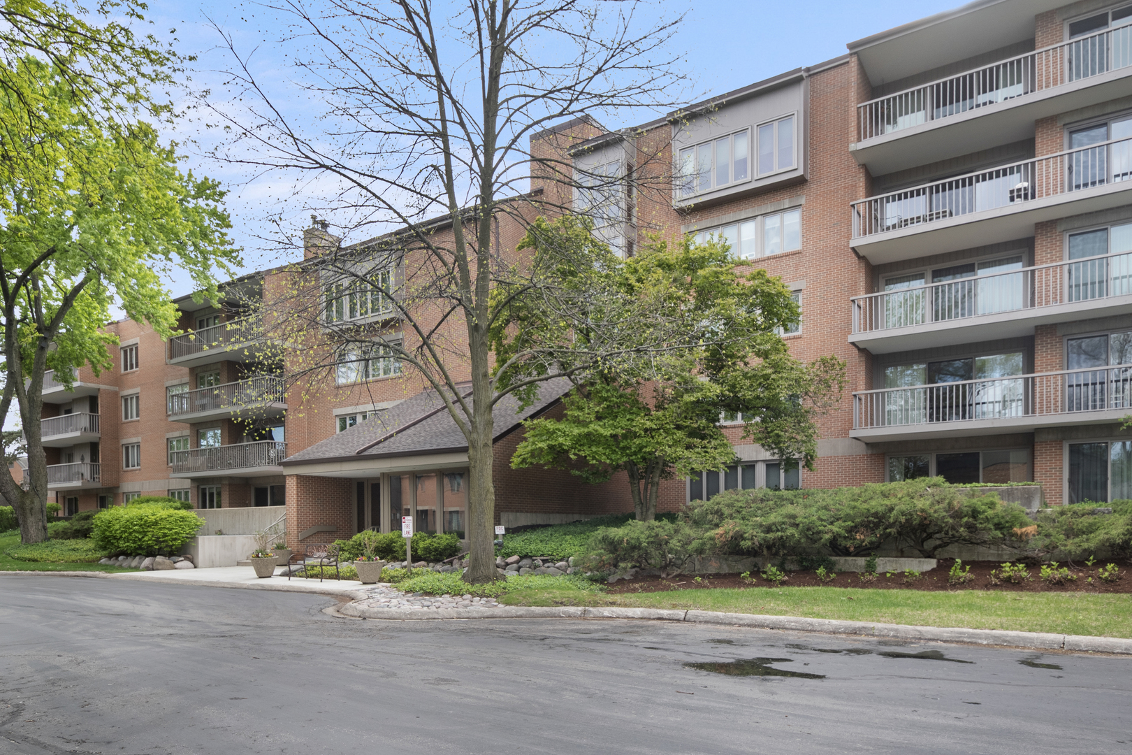 44 Park Lane 223 Property Photo 1