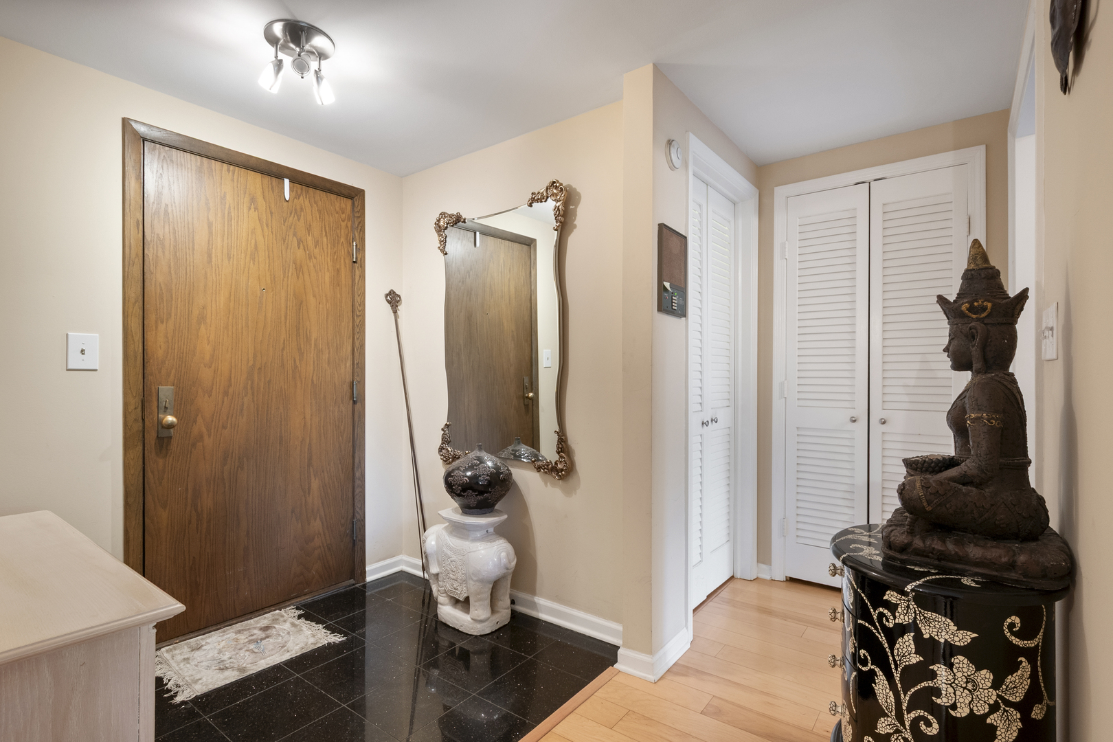 44 Park Lane 223 Property Photo 6