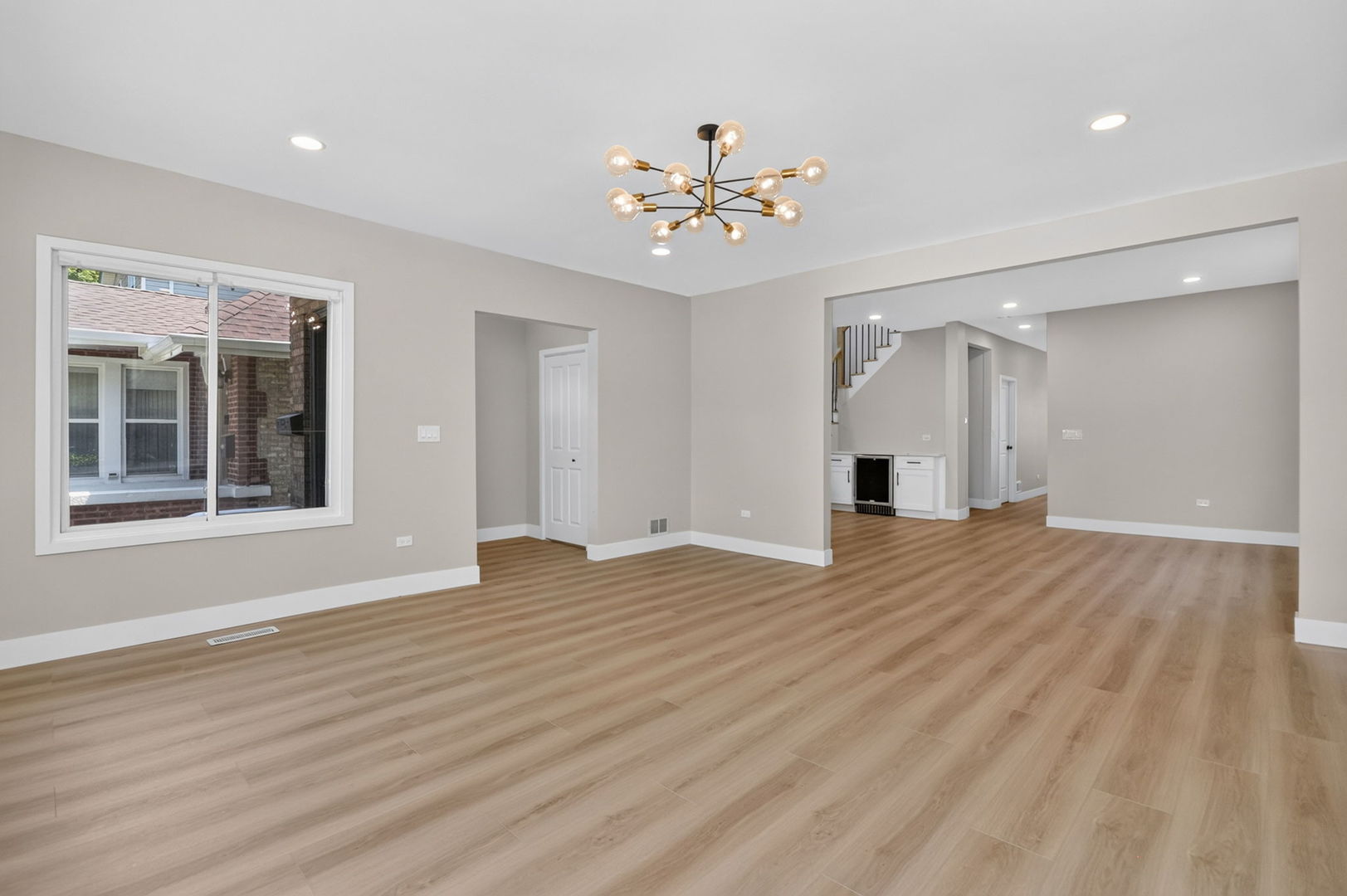 5311 W Cuyler Avenue Property Photo 6
