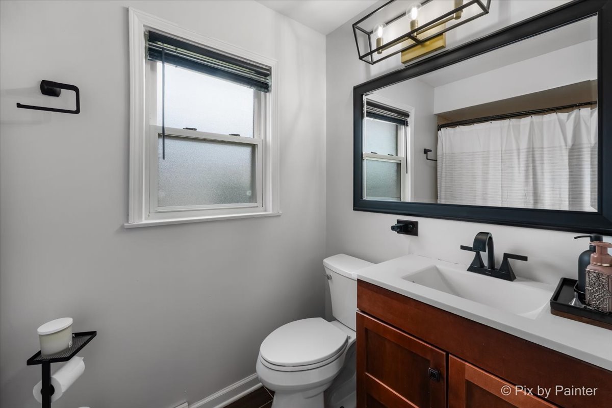 17206 Highland Avenue Property Photo 6