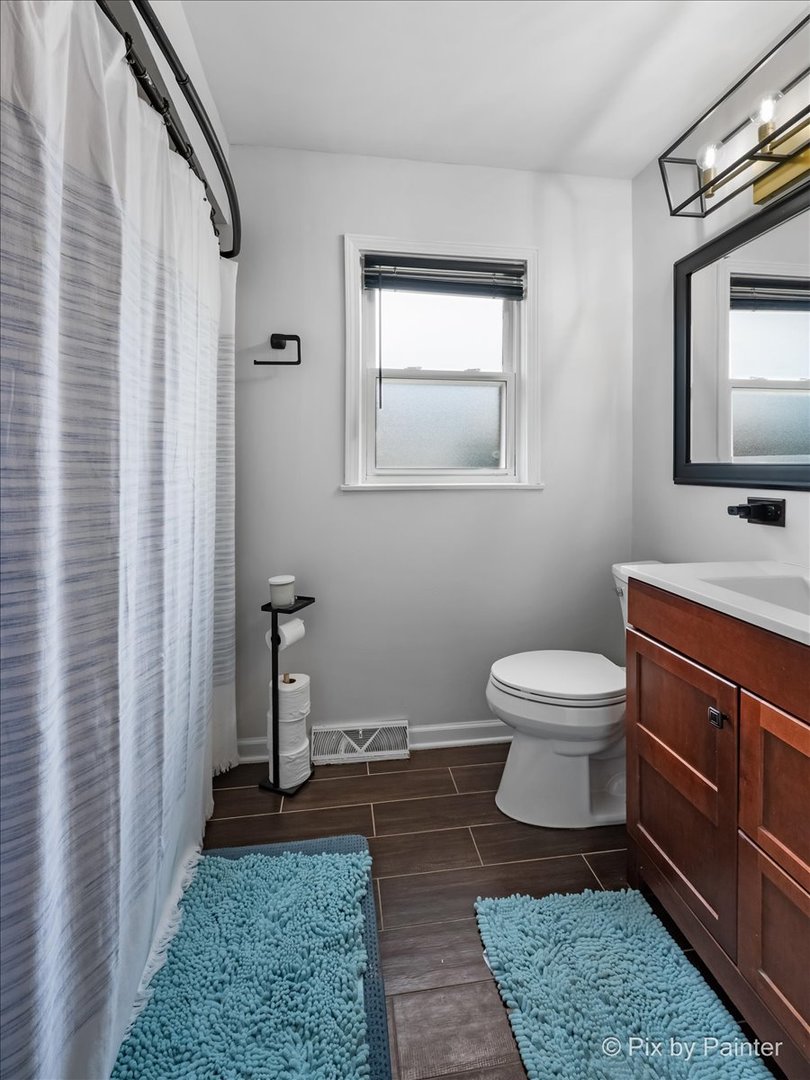 17206 Highland Avenue Property Photo 7